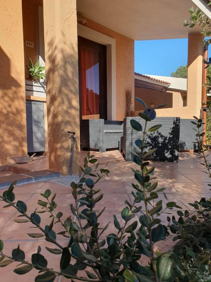 Villetta Porto Corallo Vista Mare 빌라푸주 외부 사진